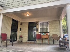Building Photo - 23 S Merton St