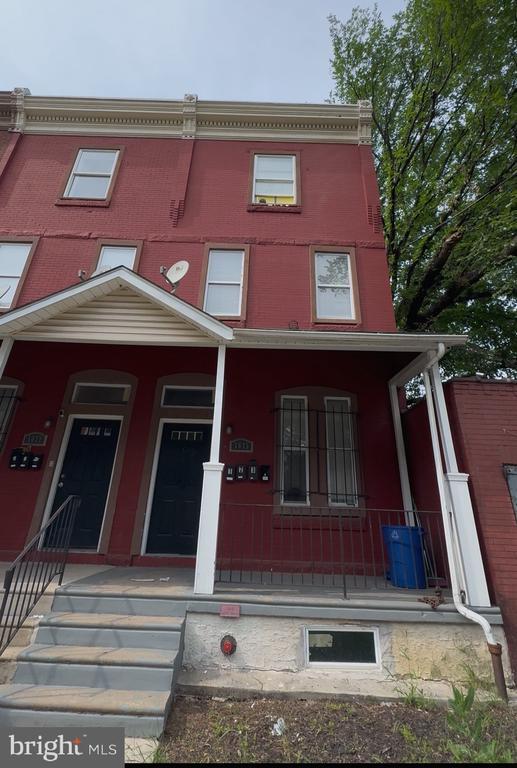 Building Photo - 1615 W Westmoreland St