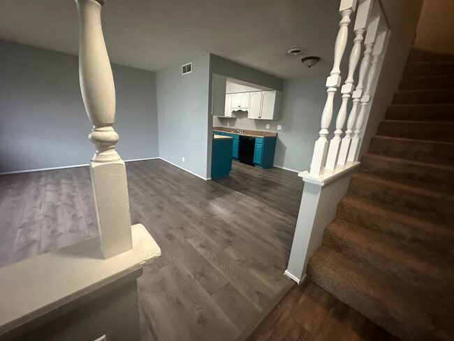 Building Photo - Water, Sewer, Garbage paid