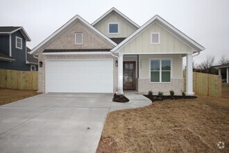 Building Photo - 1900 W Saddlebrook Ln