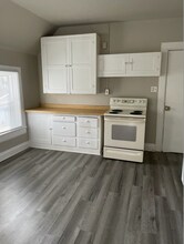 Building Photo - 829 W Franklin St