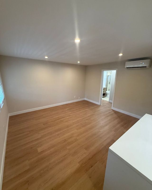 Foto del edificio - 2229 1/2 Grand Avenue