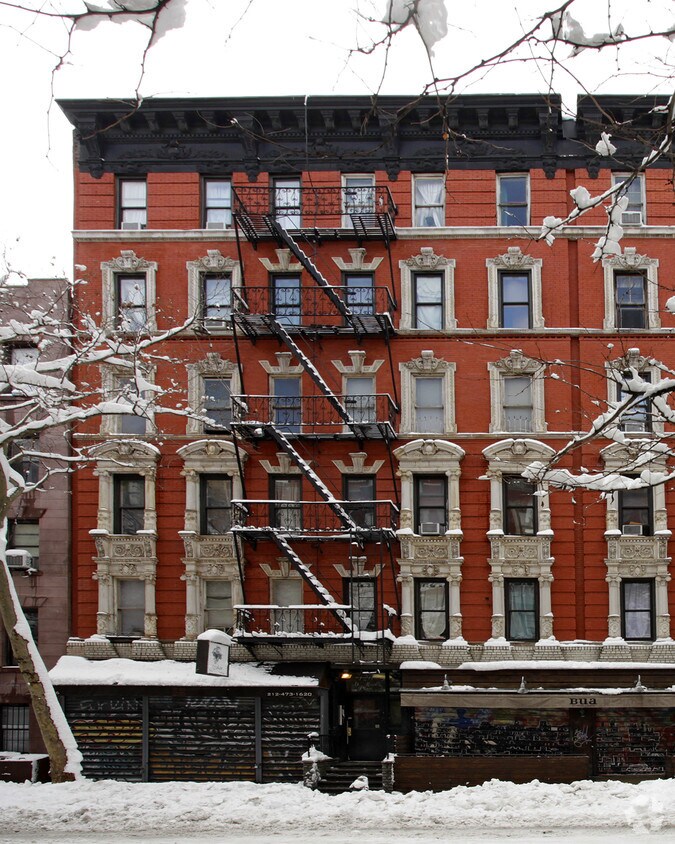 Building Photo - 126 St Marks Pl