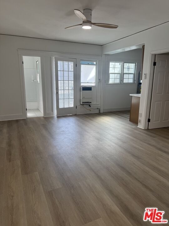 Building Photo - 842 S Berendo St
