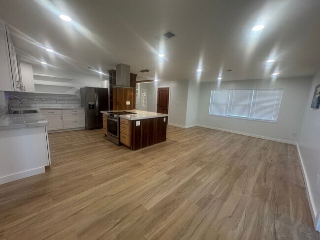 Foto del edificio - Beautiful 4BR 2BA Home w/ Water Views in St. Augustine Florida!