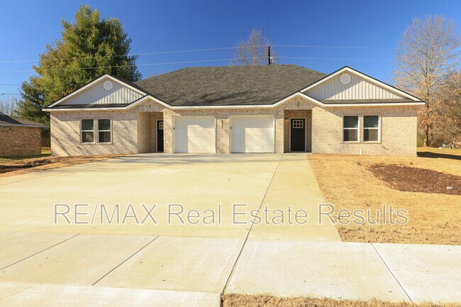 Photo - 655 N Genevieve Ave Apartment