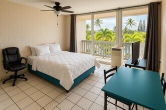 Building Photo - 120 Hui Rd F