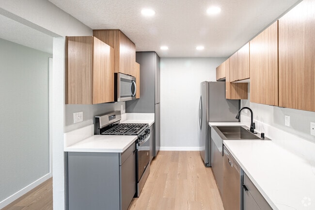 2 habitaciones, 1 baño, 1,012 pies cuadrados, cocina - Pacific Palms Apartment Homes