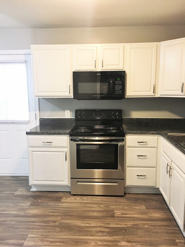 Foto del edificio - 510 Sherwood Ct