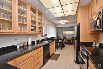 Building Photo - 35263 Gawain Ct