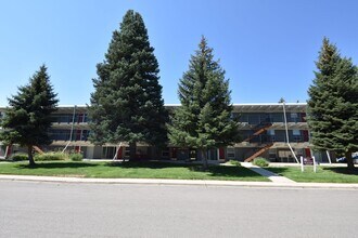 Building Photo - 4440 Laguna Pl