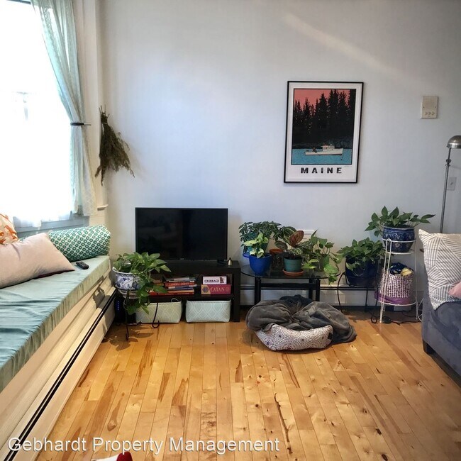 Foto del edificio - 1 br, 1 bath House - 325 Spring St Unit 3