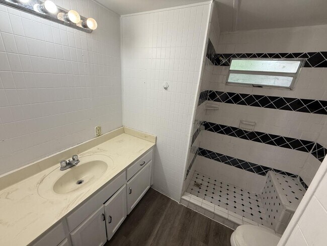 Building Photo - 54588 Marlee Rd