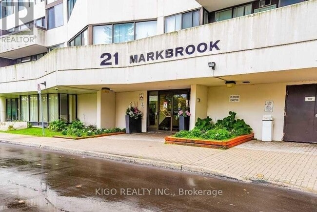 Building Photo - 21 Markbrook Ln