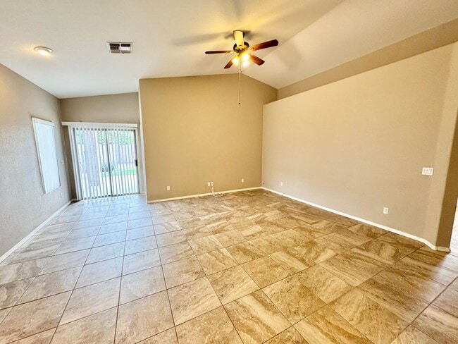 Building Photo - 40228 N Patriot Way