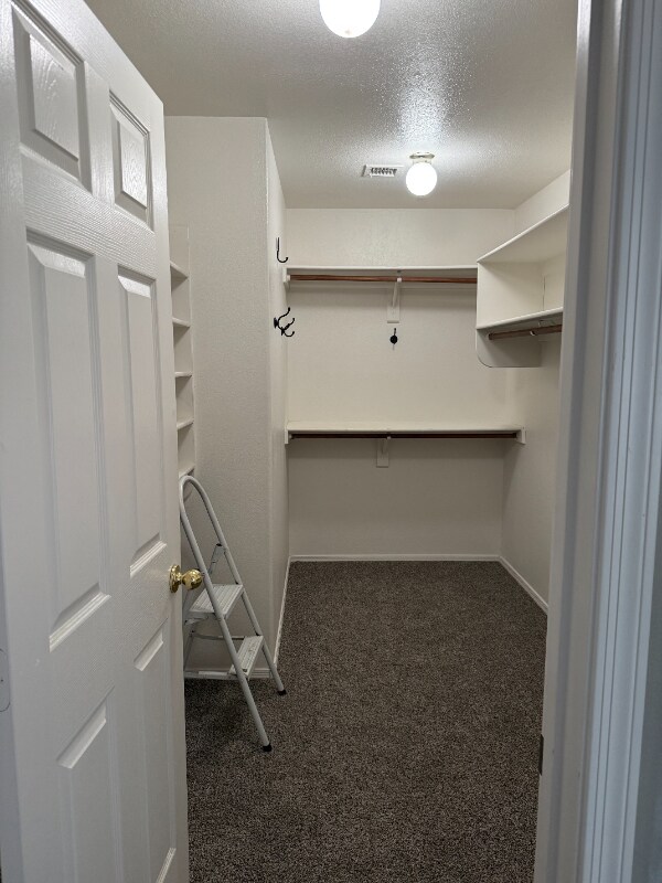 Foto del edificio - 8924 W Tierra Buena Ln