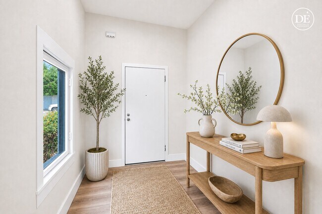 Escenificación virtual. Se añadieron digitalmente muebles, obras de arte, plantas y elementos decorativos para su visualización. - 3412 W 27th St