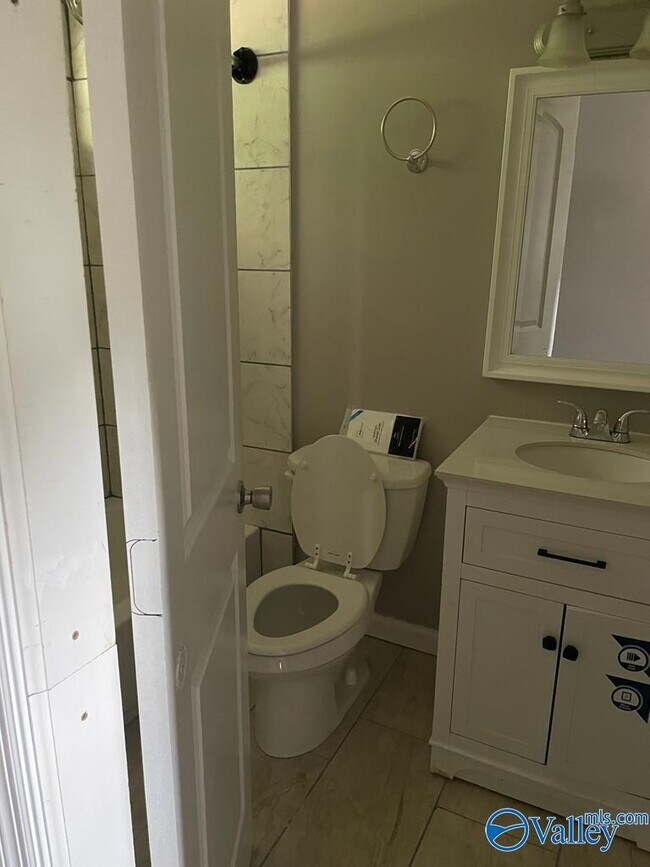 Foto del edificio - 2108 Pulaski Pike NW