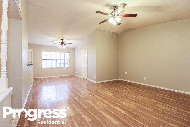 Building Photo - 6615 Springfield Dr