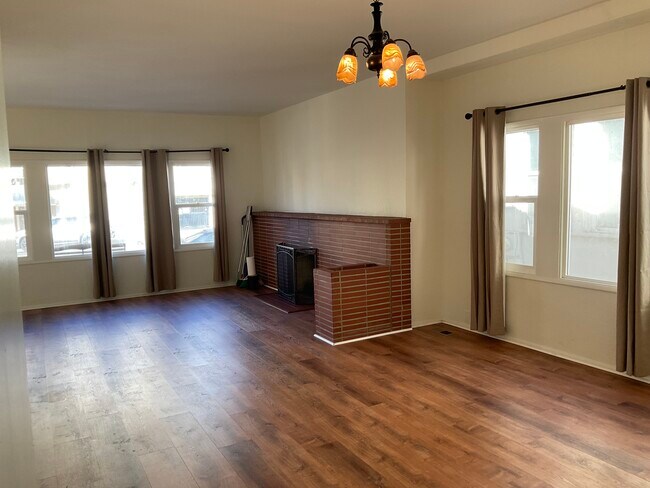 Foto del edificio - 438 Perkins St