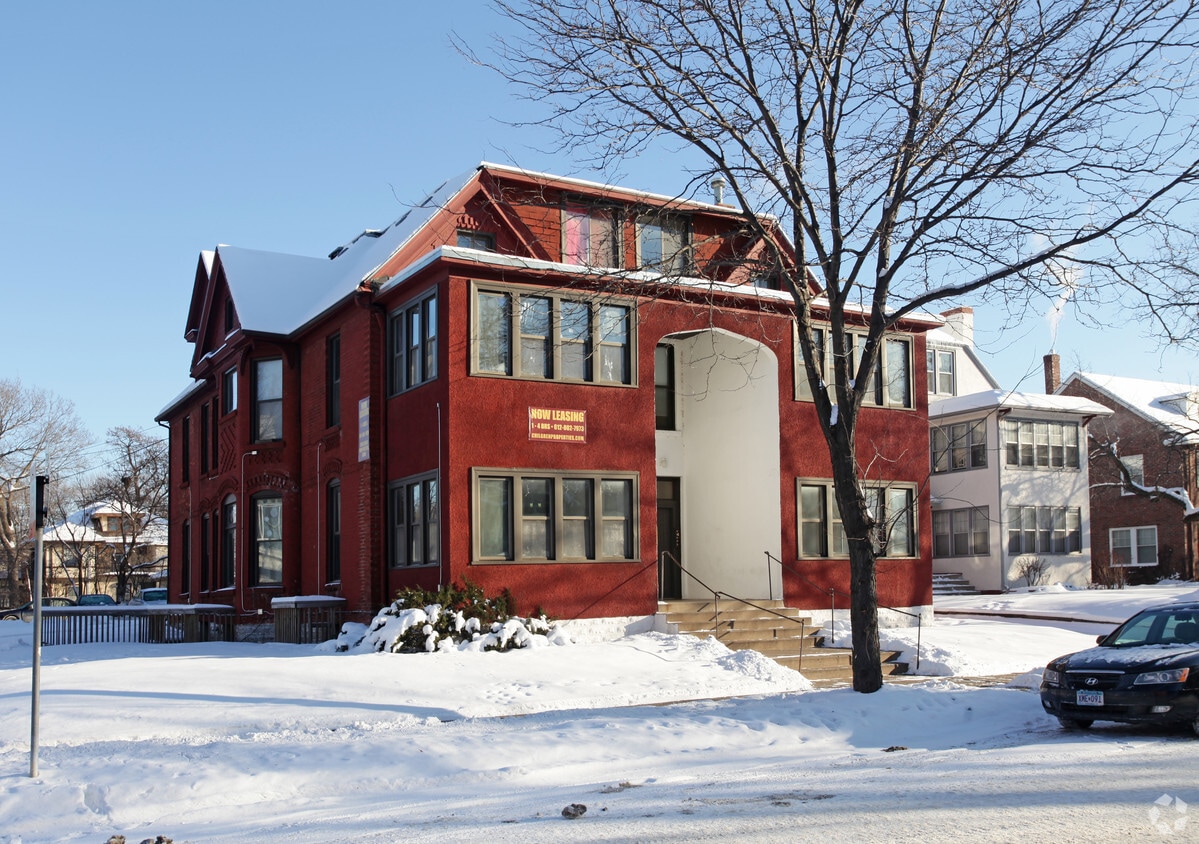 Building Photo - 503 6th St SE