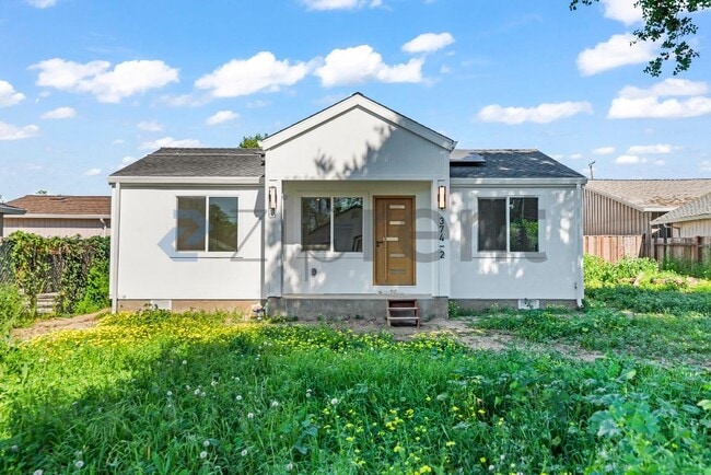 Foto del edificio - 374 S 21st St