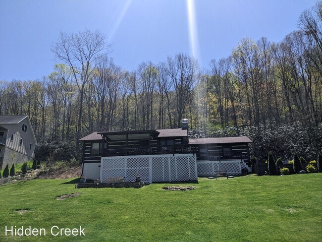 Building Photo - 3 br, 2 bath House - 214 Keeth Drive