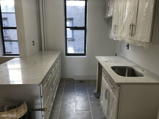 Foto del edificio - 279 Ocean Ave