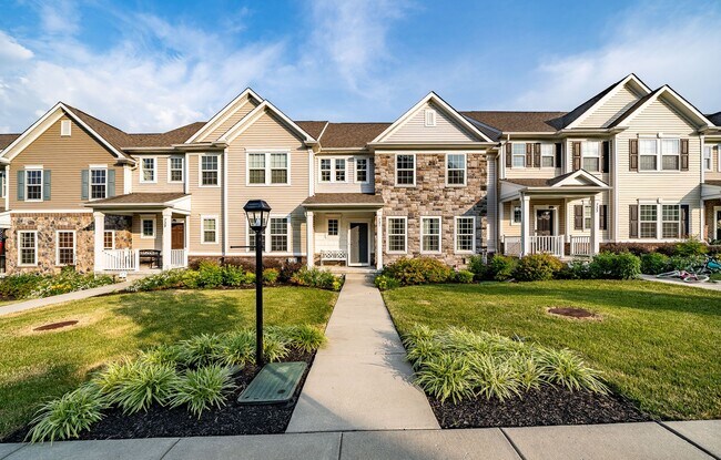 Building Photo - 731 Sun Valley Ct
