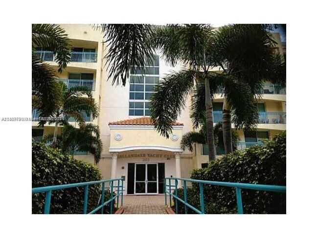 Building Photo - 201 Golden Isles Dr
