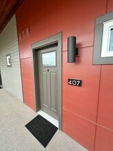 Building Photo - 1882 Front St