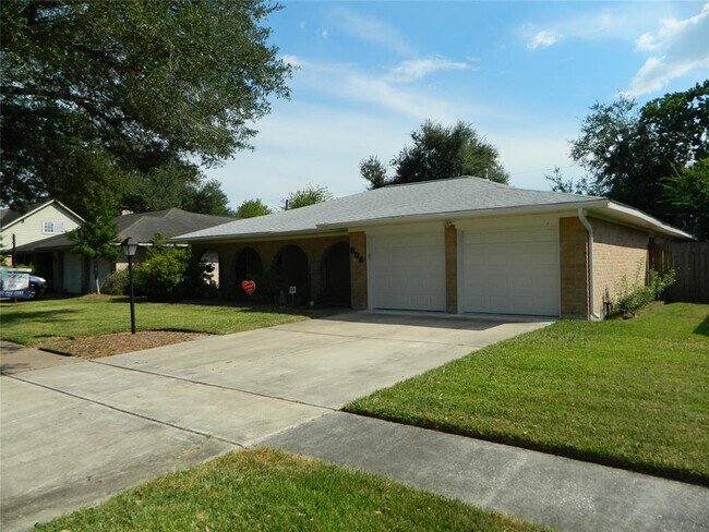 Foto del edificio - 806 E X St