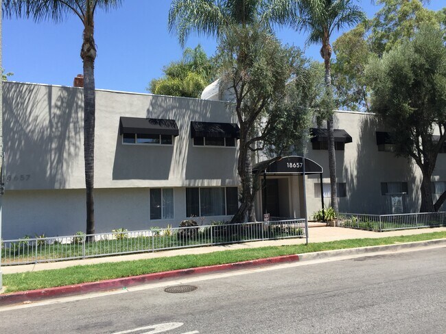 Building Photo - 18657 Collins St