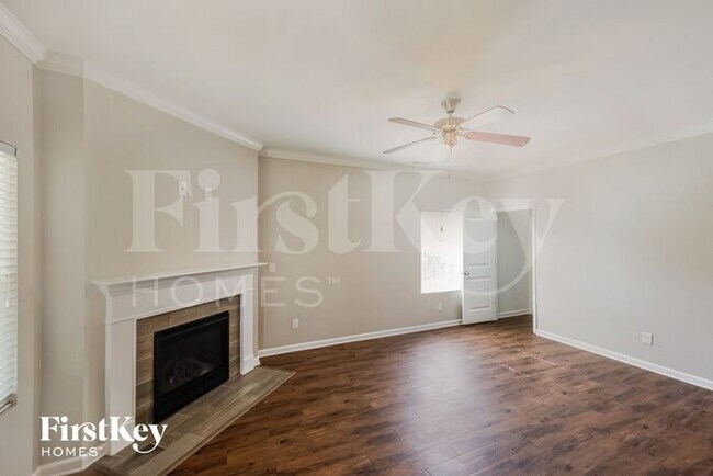 Foto del edificio - 22851 Sanders Way