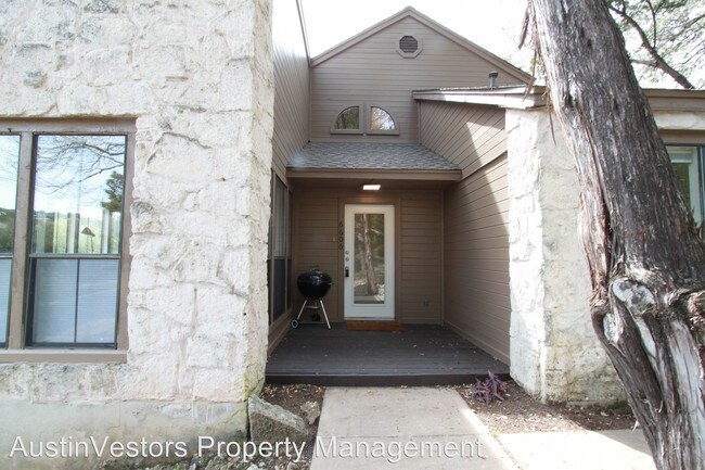 Foto del edificio - 6604 Cat Creek Trail