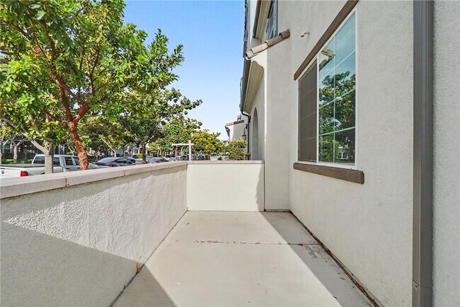 Building Photo - 15967 W Preserve Loop