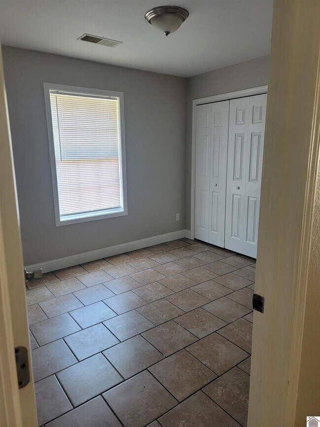 Foto del edificio - 2627 Fairmont St