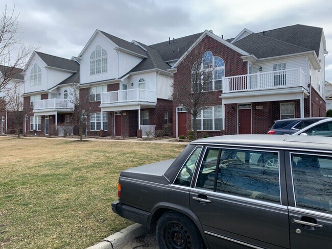 Foto del edificio - 8457 Towne Center Cir