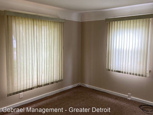 Foto del edificio - 2 br, 1 bath House - 27645 Avondale St.