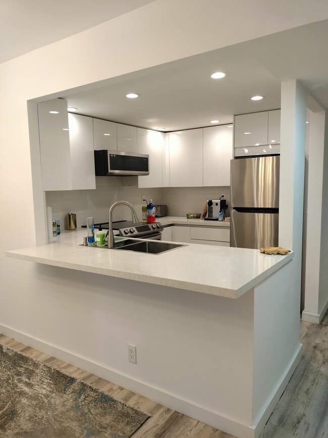 Building Photo - 851 Three Islands Boulevard