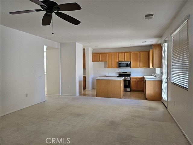 Building Photo - 145 Tijeras Creek