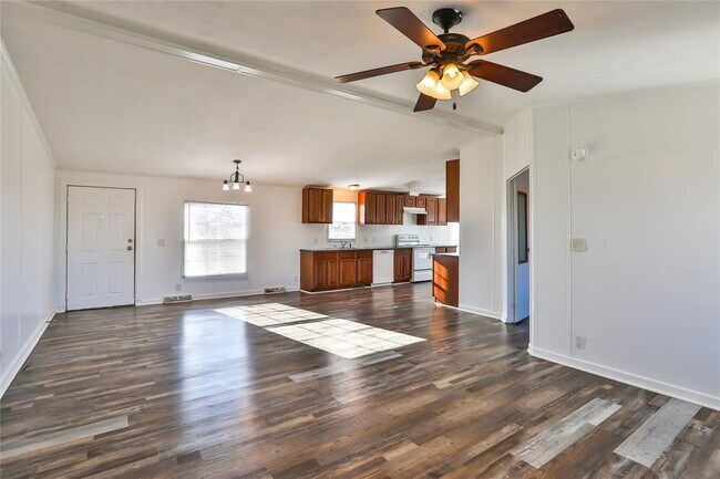 Foto del edificio - 172 Kid Ranch Ln