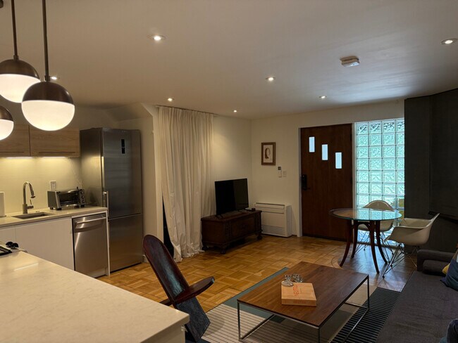 Foto del edificio - 4000 Arkansas Ave NW