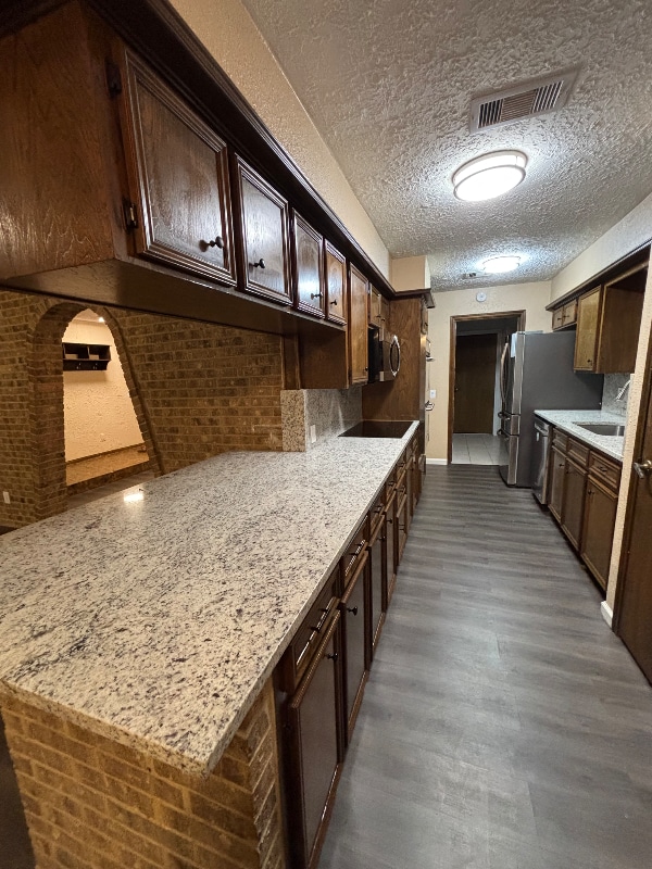 Building Photo - 714 Whitecap Dr
