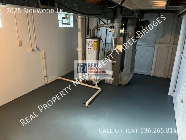 Foto del edificio - 7025 Richwood Ln