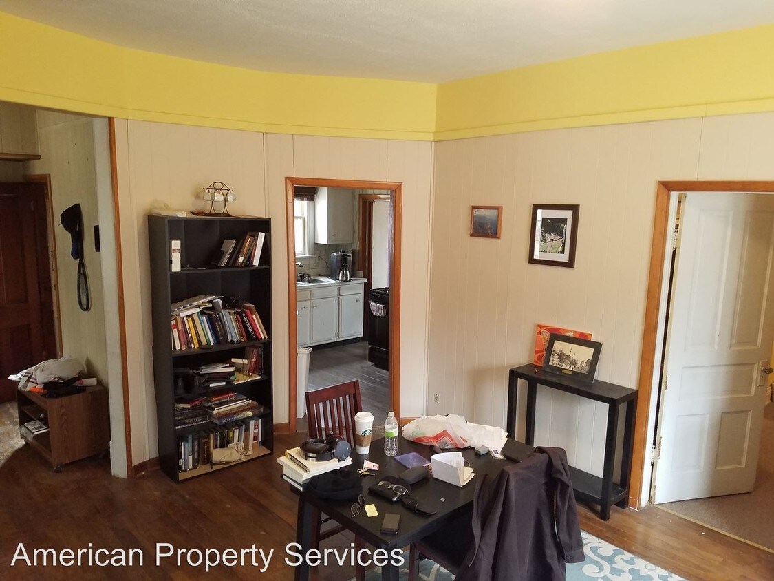 Primary Photo - 1631 Pierre St