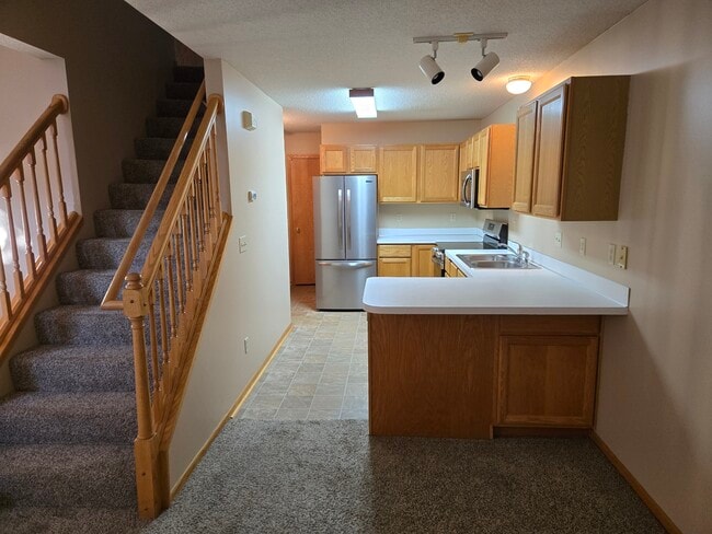 Building Photo - 4305 Merrimac Ln N