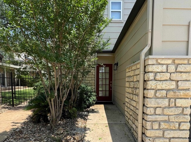 Foto del edificio - 605 Port