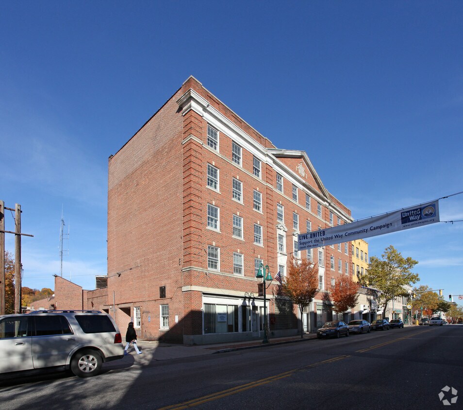 Foto principal - 819-833 Main St