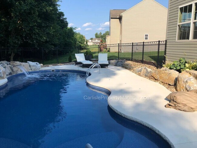 Foto del edificio - Modern Carlisle Rental with heated inground pool, fireplace, open floor plan, and finished basement